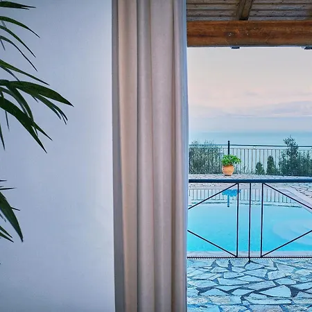 Boukari Χλομός