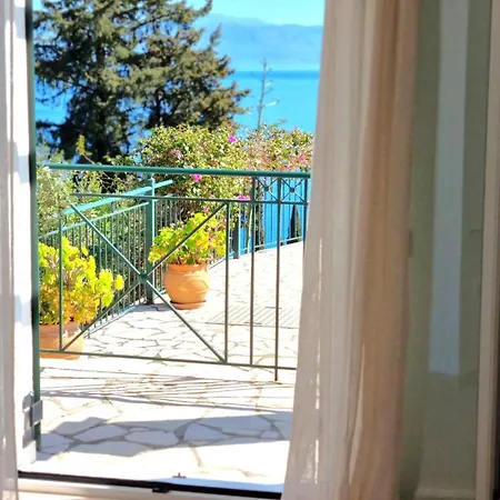 Villa Boukari Chlomos