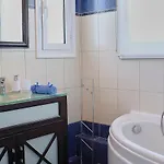 Boukari Χλομός