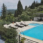 Βίλα Boukari Χλομός